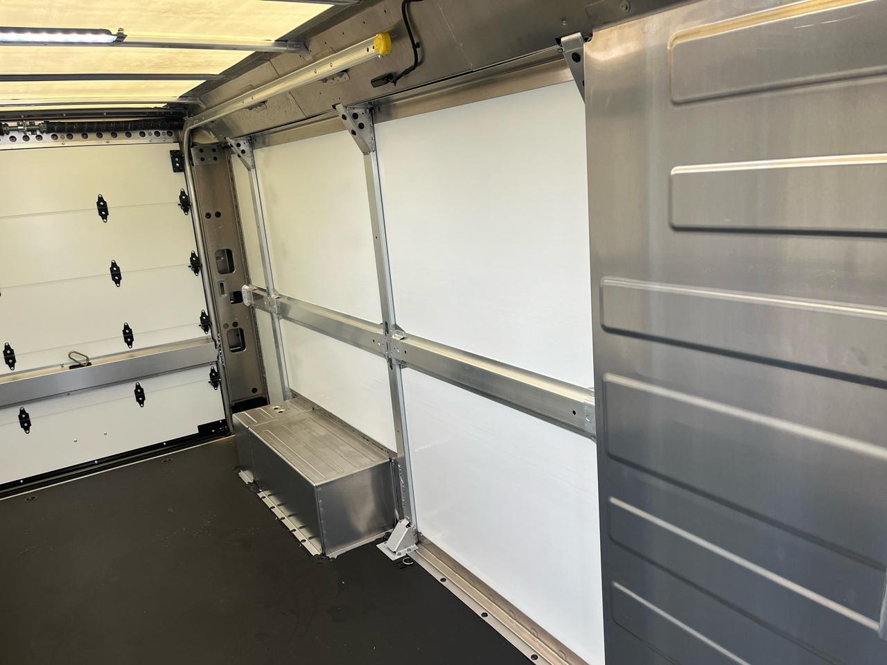 BrightDrop Zevo 600 eAWD 600 2024