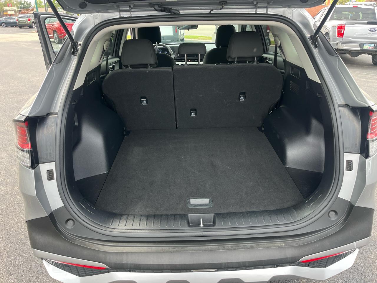 Kia Sportage LX FWD 2024