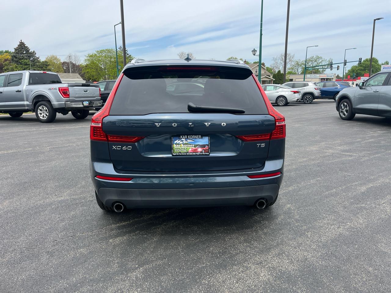 Volvo XC60 T5 FWD Momentum 2019