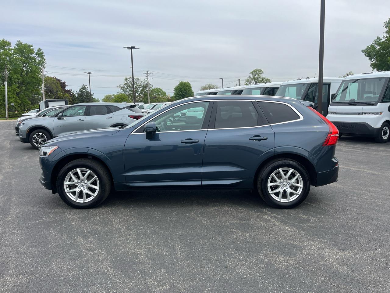 Volvo XC60 T5 FWD Momentum 2019