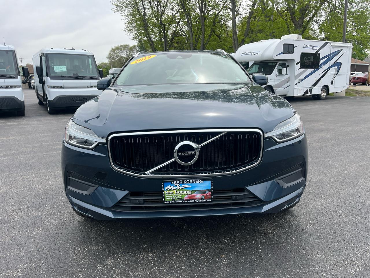 Volvo XC60 T5 FWD Momentum 2019