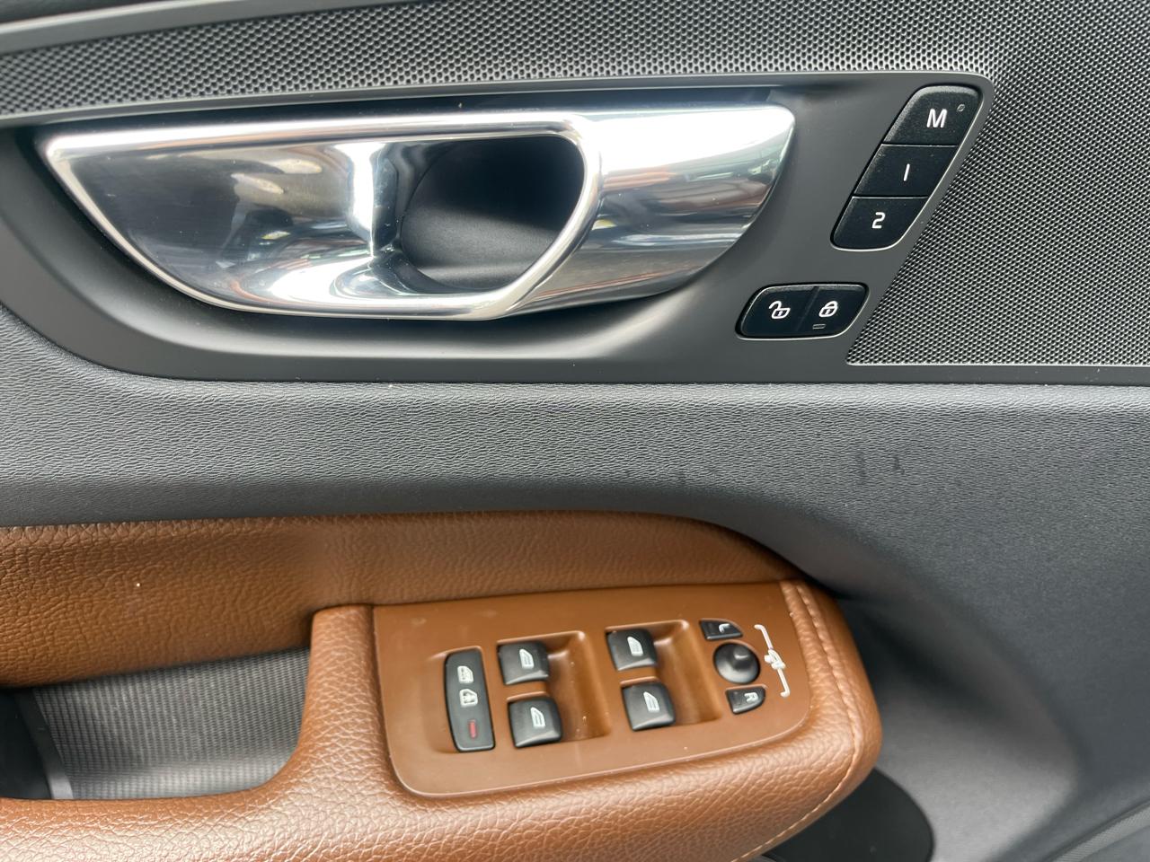 Volvo XC60 T5 FWD Momentum 2019