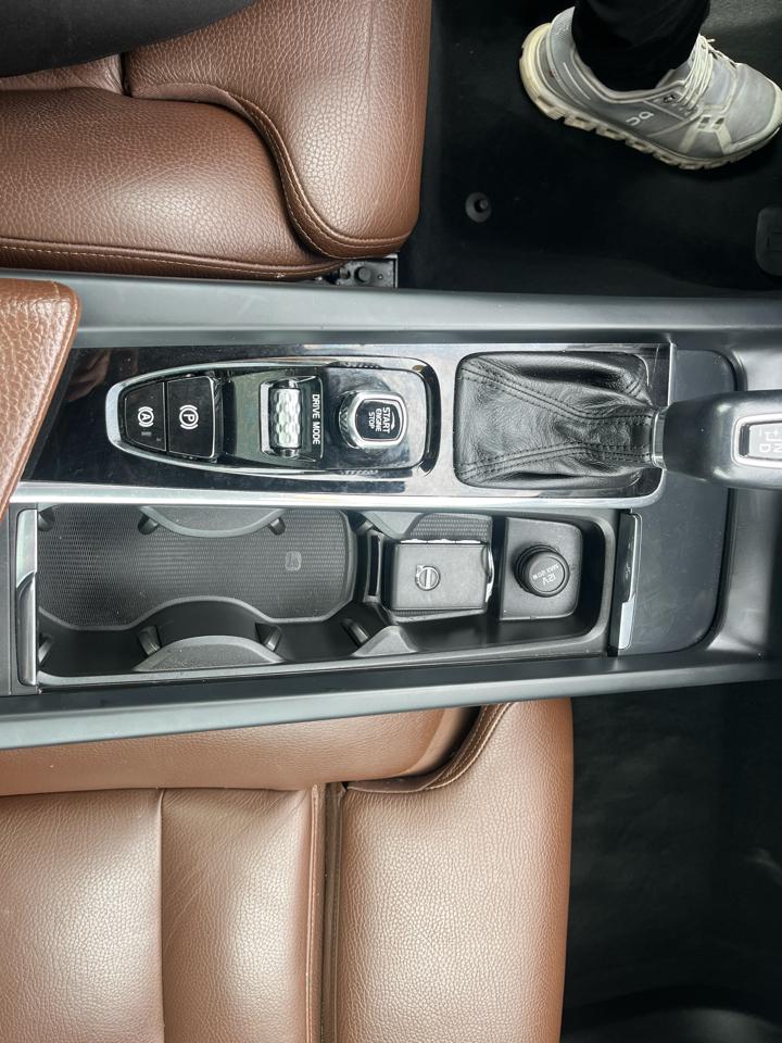 Volvo XC60 T5 FWD Momentum 2019