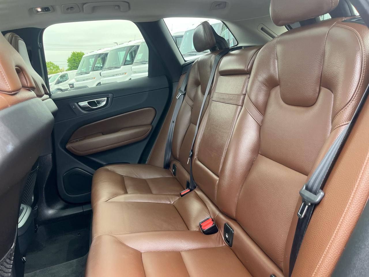 Volvo XC60 T5 FWD Momentum 2019
