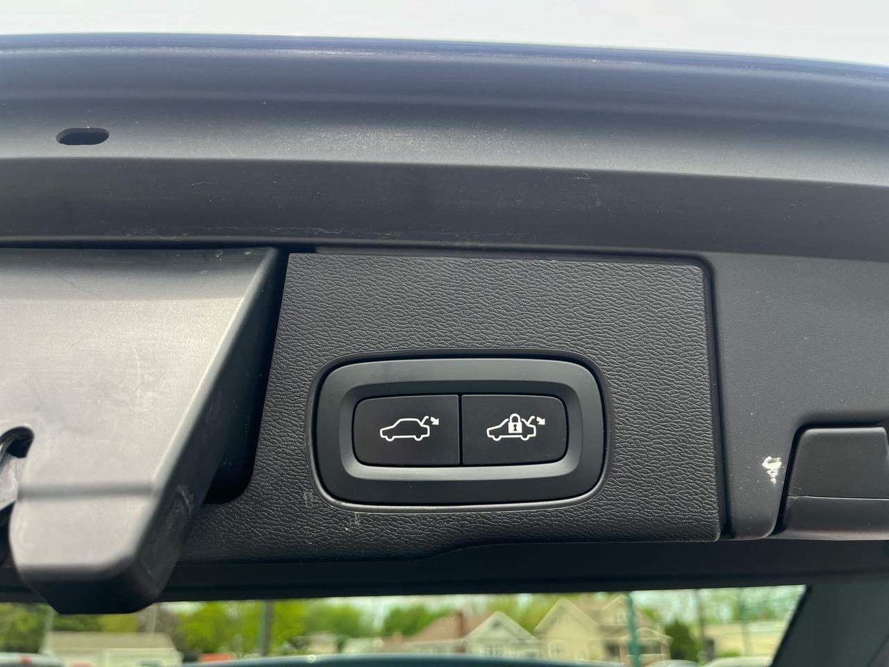 Volvo XC60 T5 FWD Momentum 2019