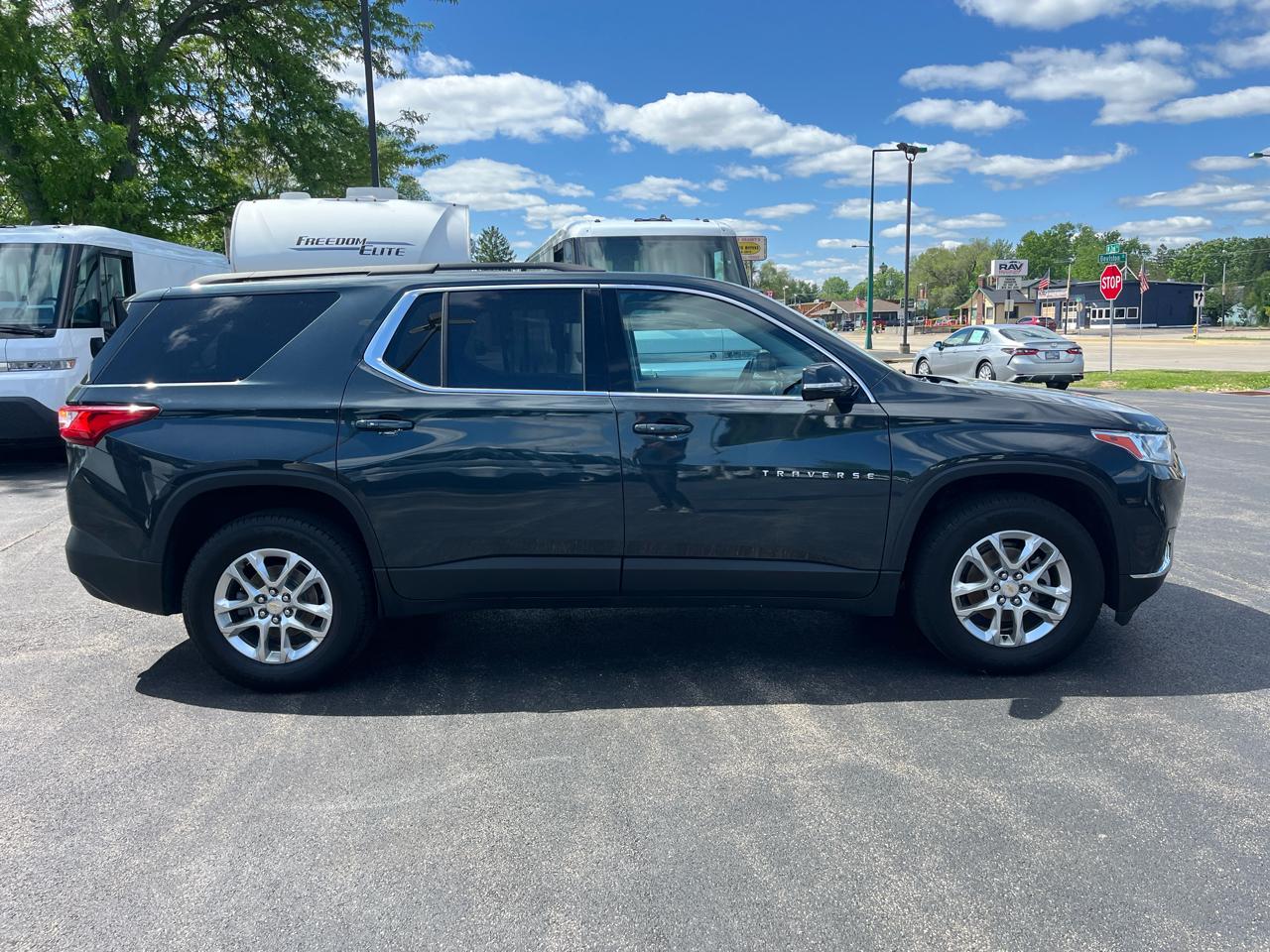 Chevrolet Traverse FWD 4dr LT Cloth w/1LT 2019