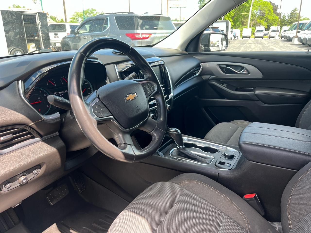 Chevrolet Traverse FWD 4dr LT Cloth w/1LT 2019