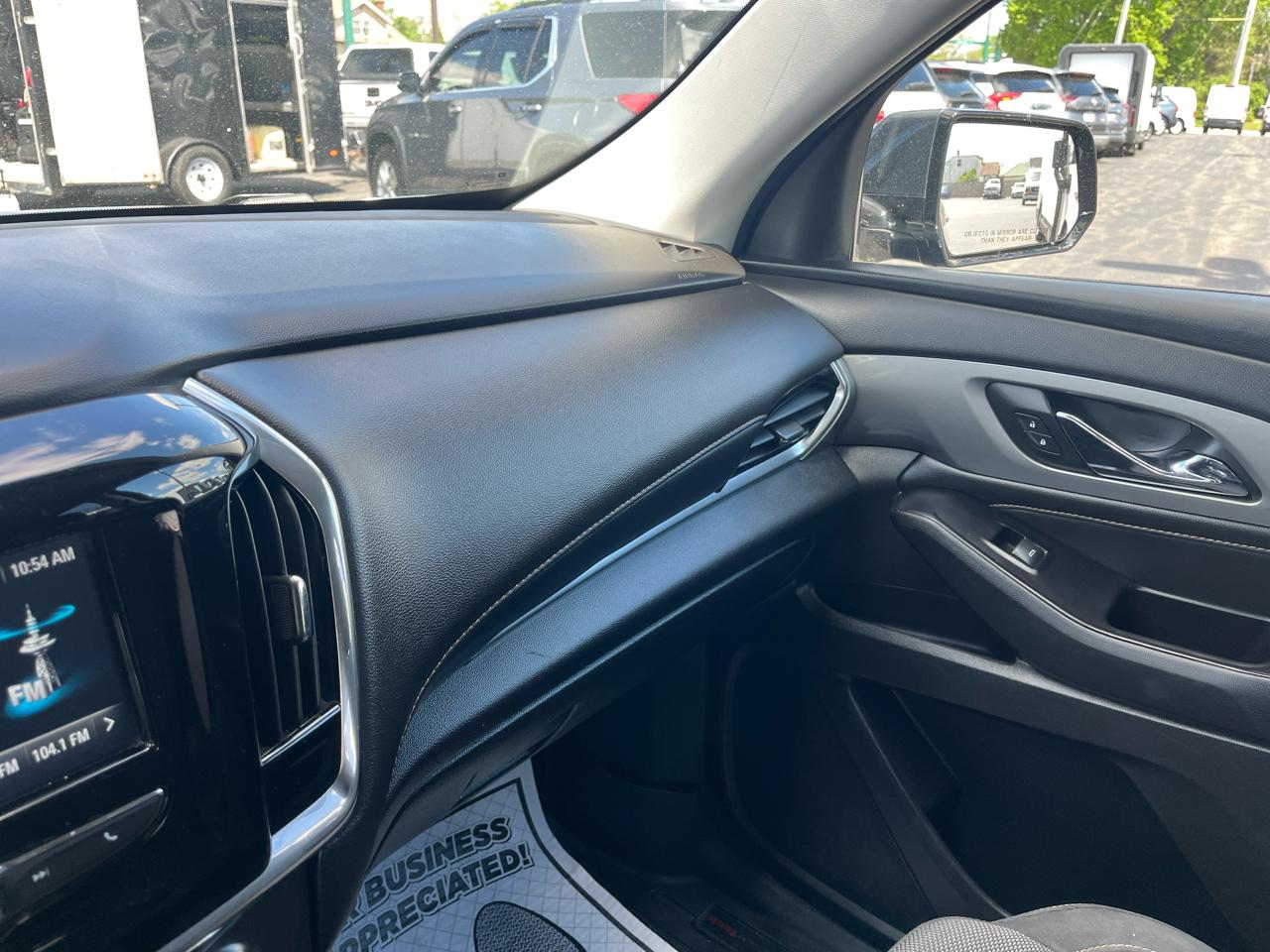 Chevrolet Traverse FWD 4dr LT Cloth w/1LT 2019