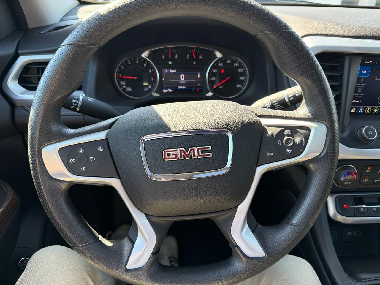 GMC Acadia AWD 4dr SLE 2023