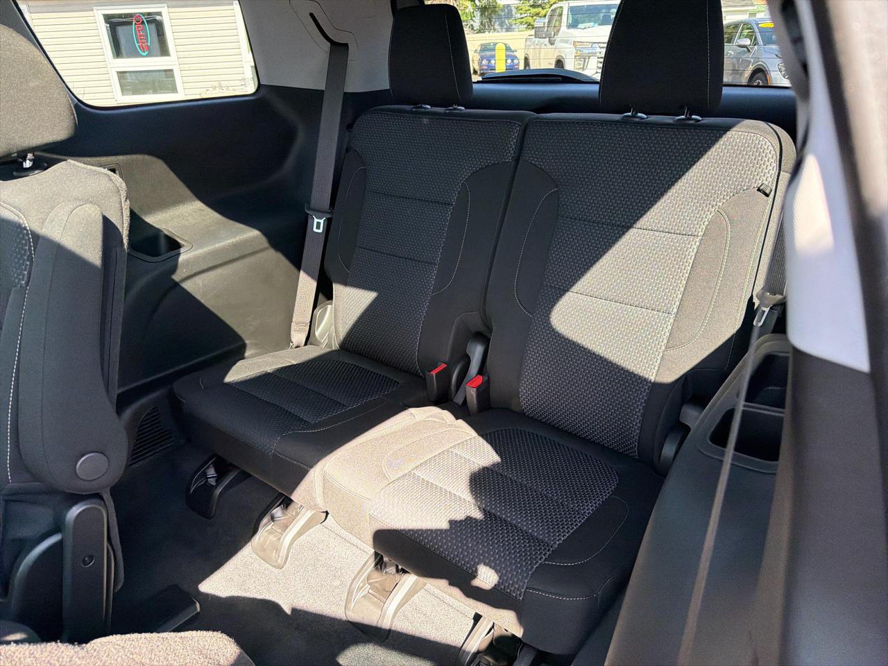 GMC Acadia AWD 4dr SLE 2023