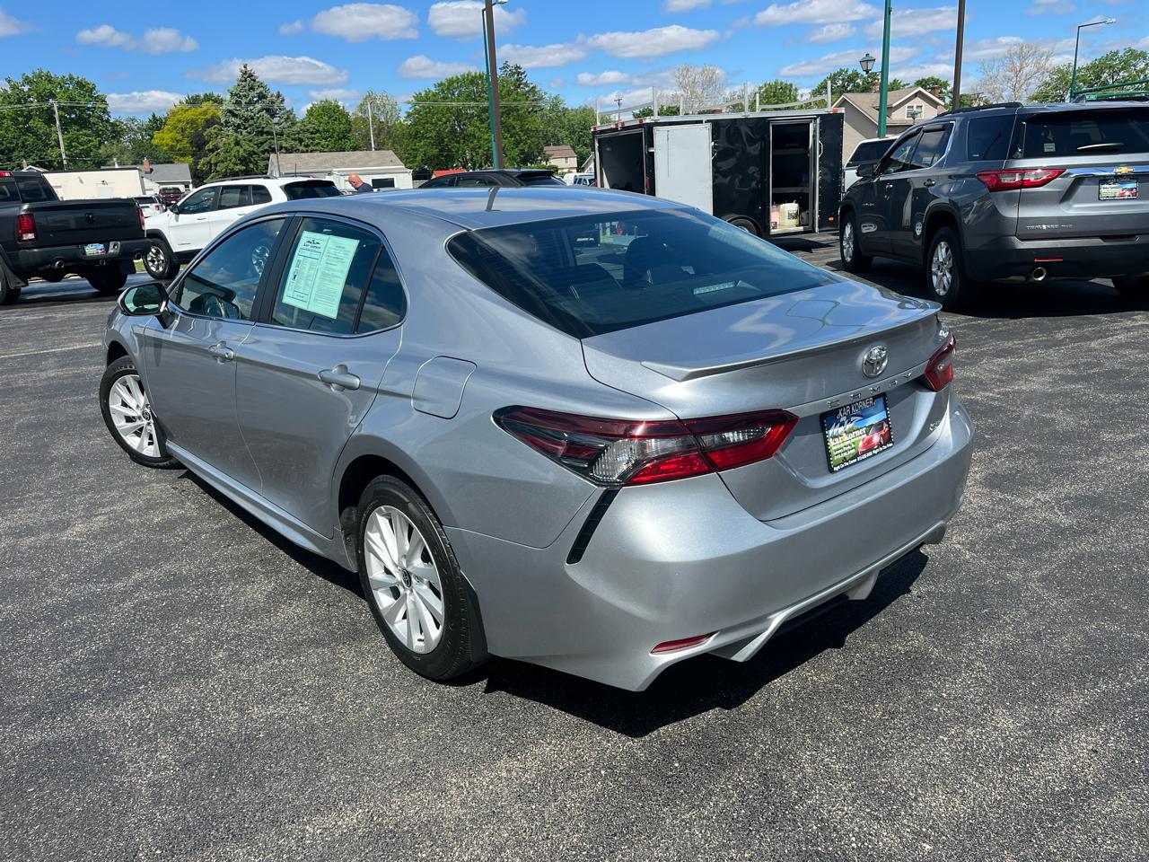 Toyota Camry SE Auto (Natl) 2024