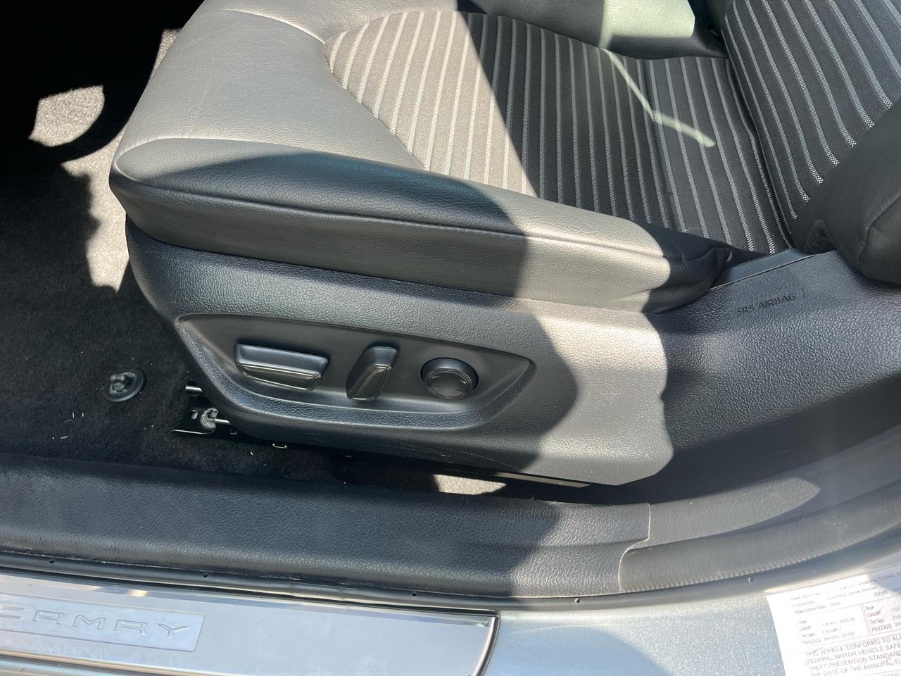 Toyota Camry SE Auto (Natl) 2024