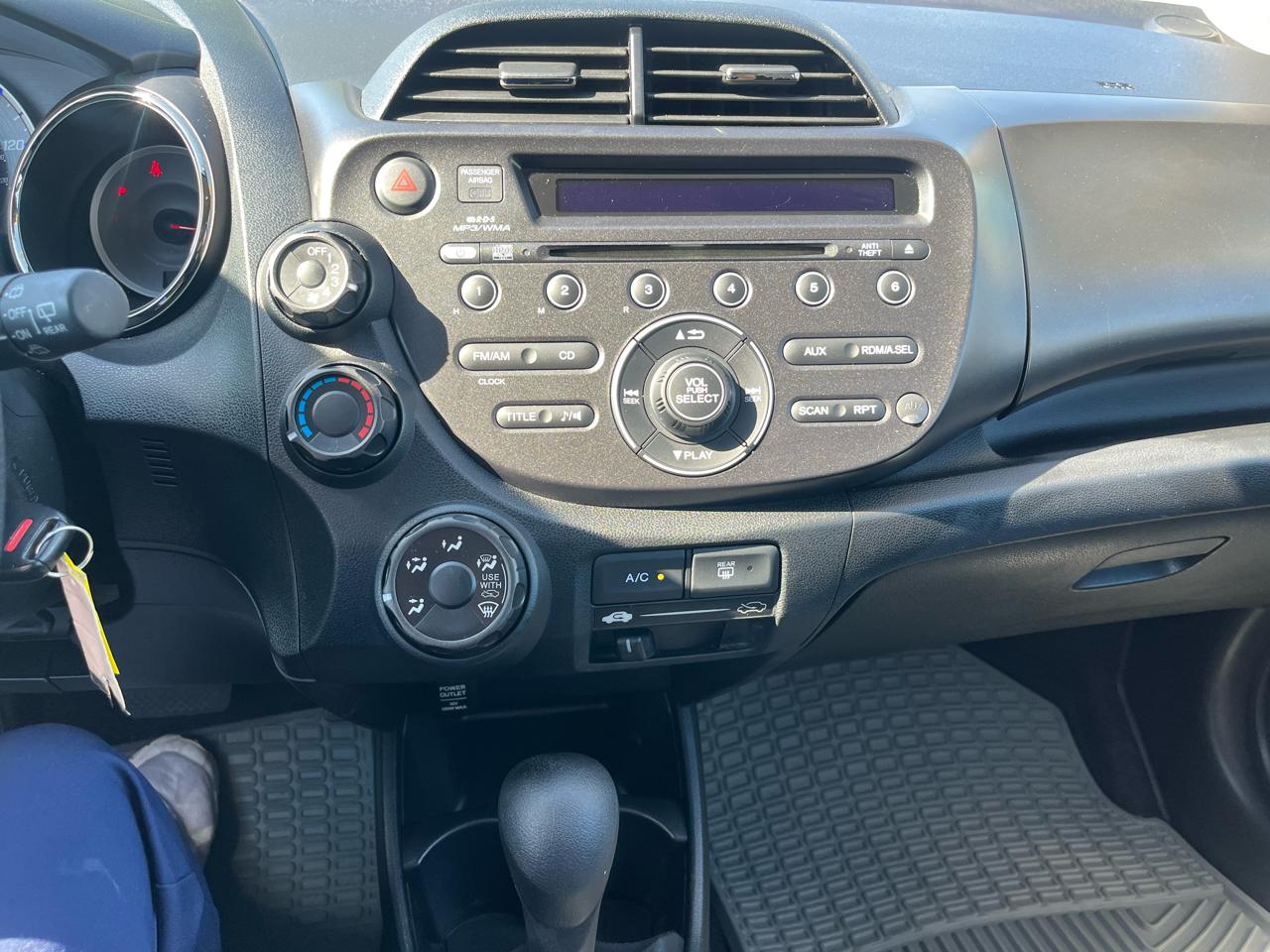 Honda Fit 5dr HB Auto Sport 2012