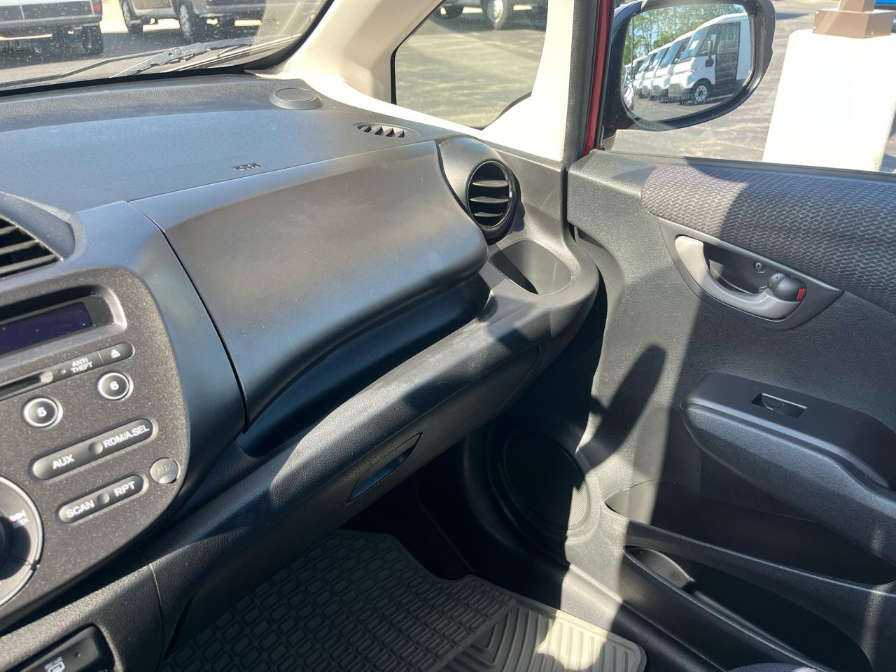 Honda Fit 5dr HB Auto Sport 2012