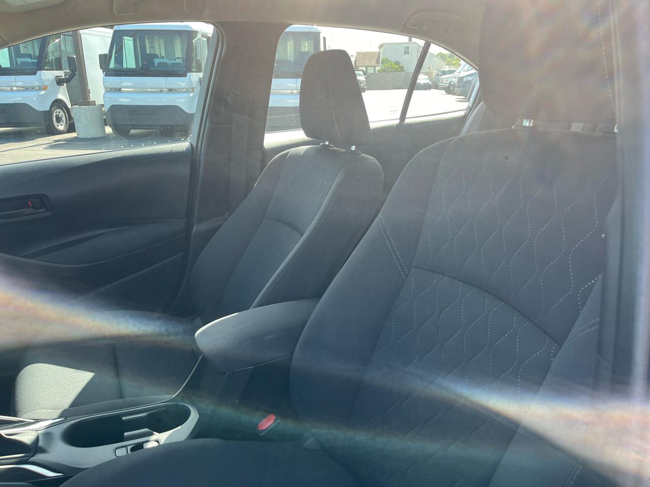 Toyota Corolla LE CVT (Natl) 2024