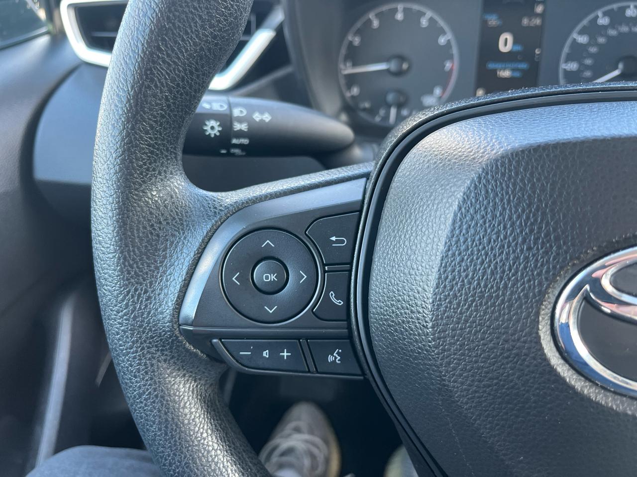 Toyota Corolla LE CVT (Natl) 2024