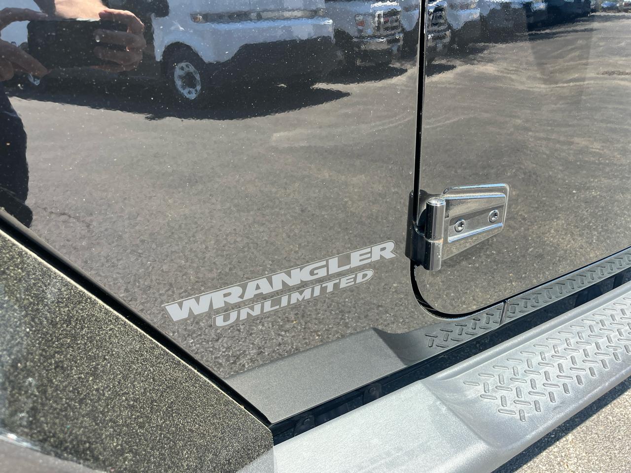 Jeep Wrangler Unlimited Smoky Mountain 4x4 *Ltd Avail* 2017