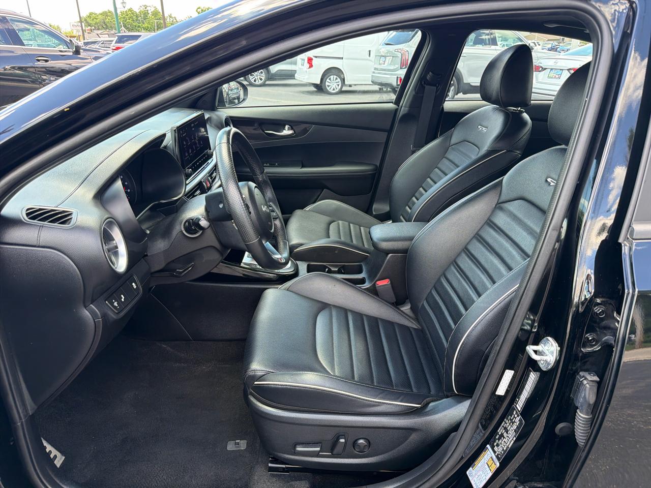 Kia Forte GT-Line IVT 2023