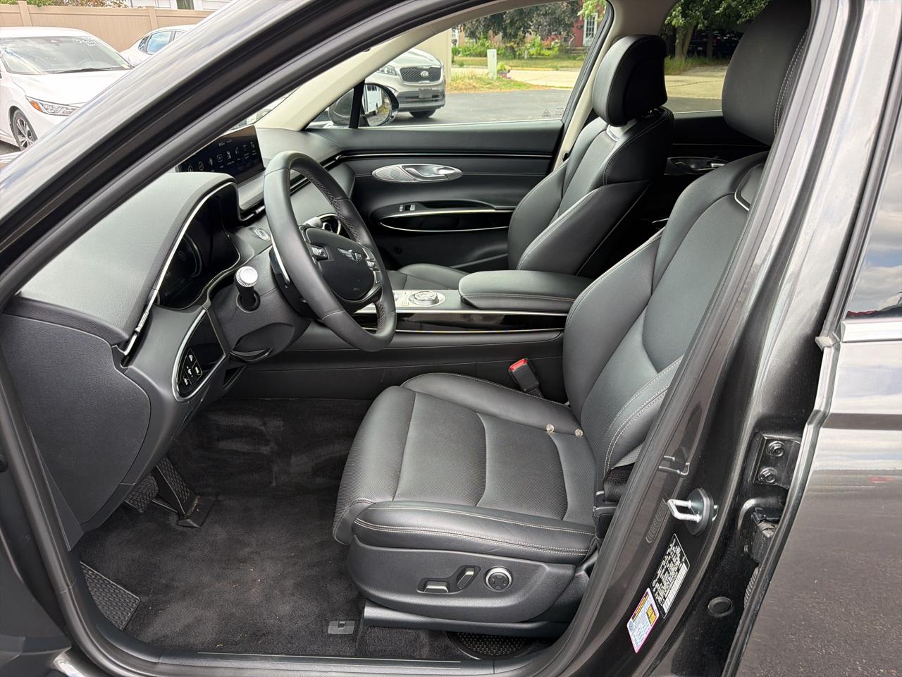 Genesis GV70 2.5T AWD 2025