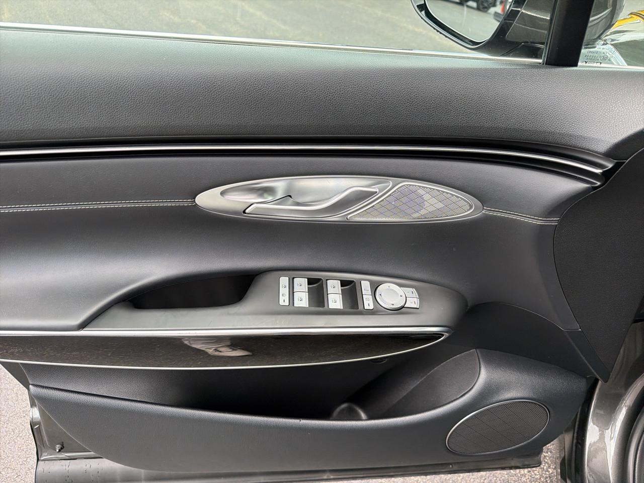 Genesis GV70 2.5T AWD 2025