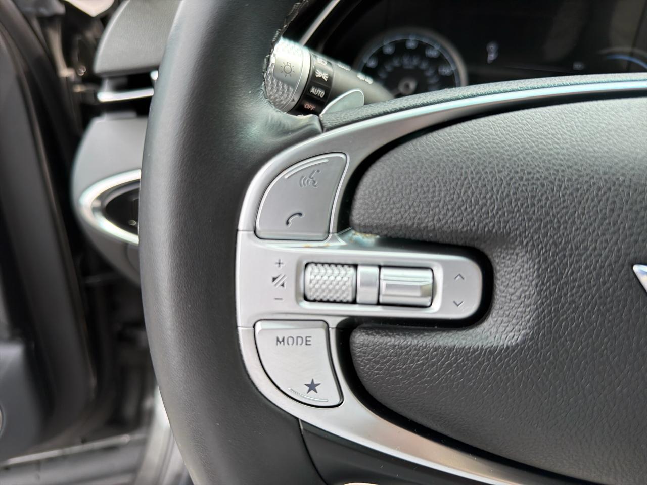 Genesis GV70 2.5T AWD 2025