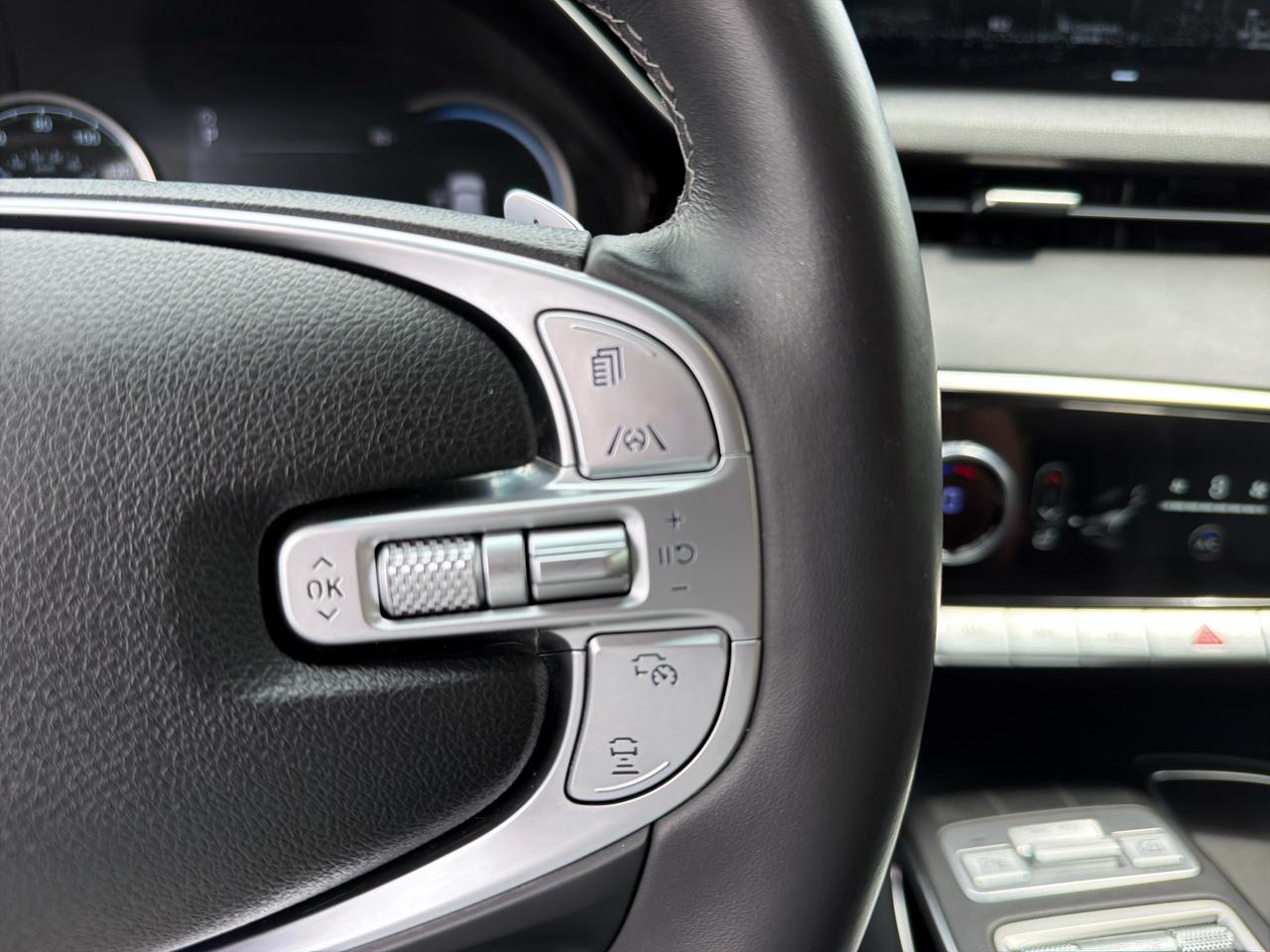 Genesis GV70 2.5T AWD 2025