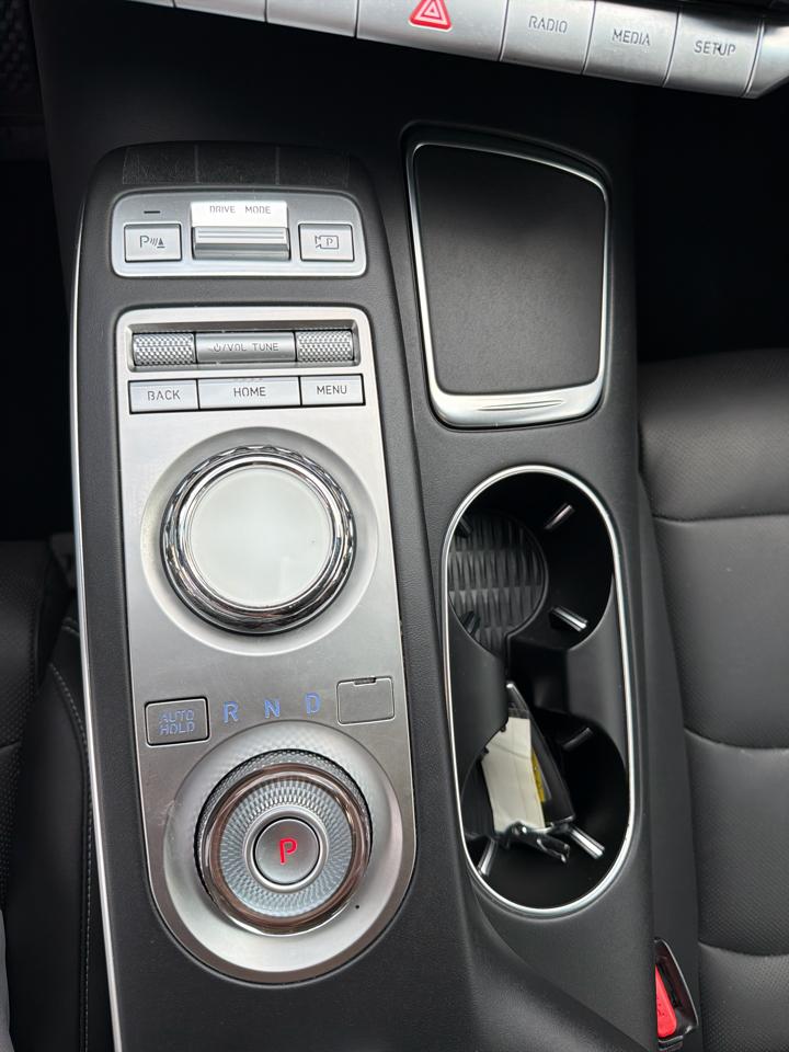 Genesis GV70 2.5T AWD 2025