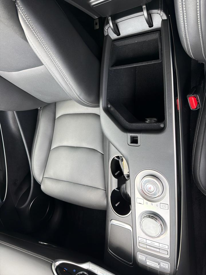 Genesis GV70 2.5T AWD 2025