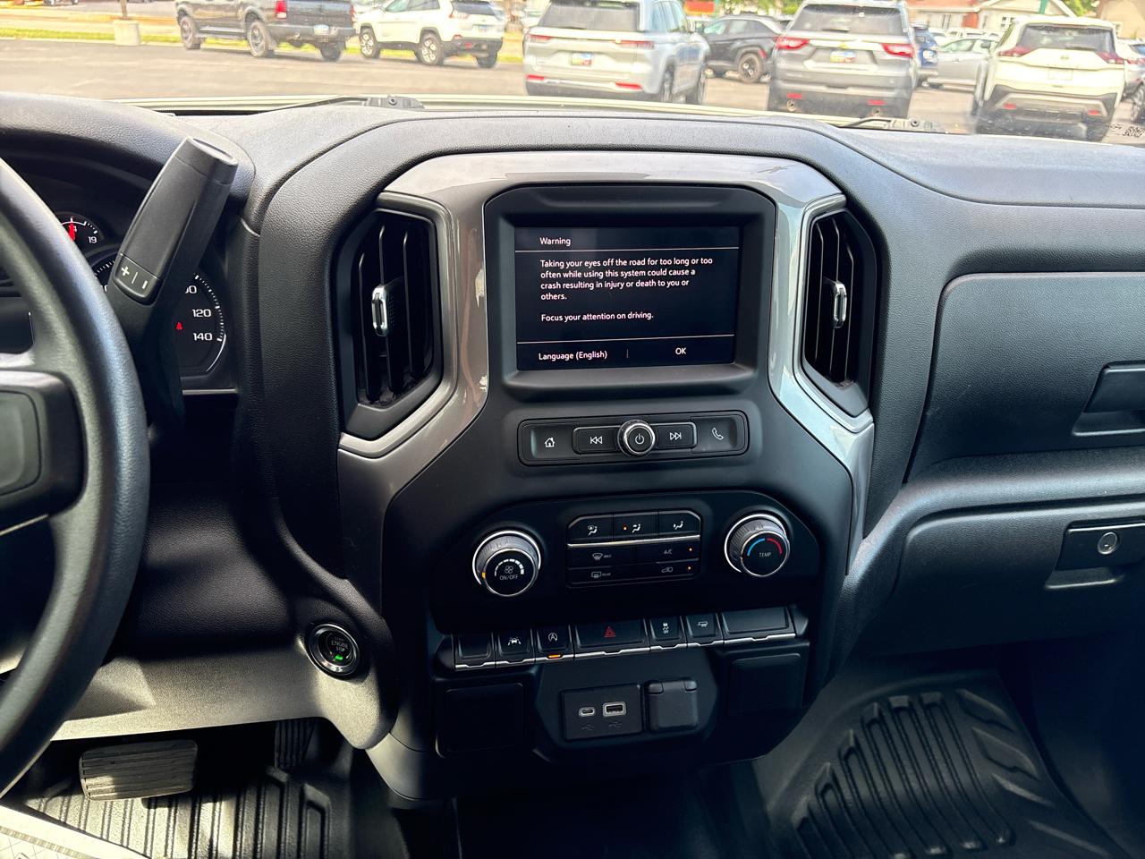 Chevrolet Silverado 1500 2WD Double Cab 147" Work Truck 2023