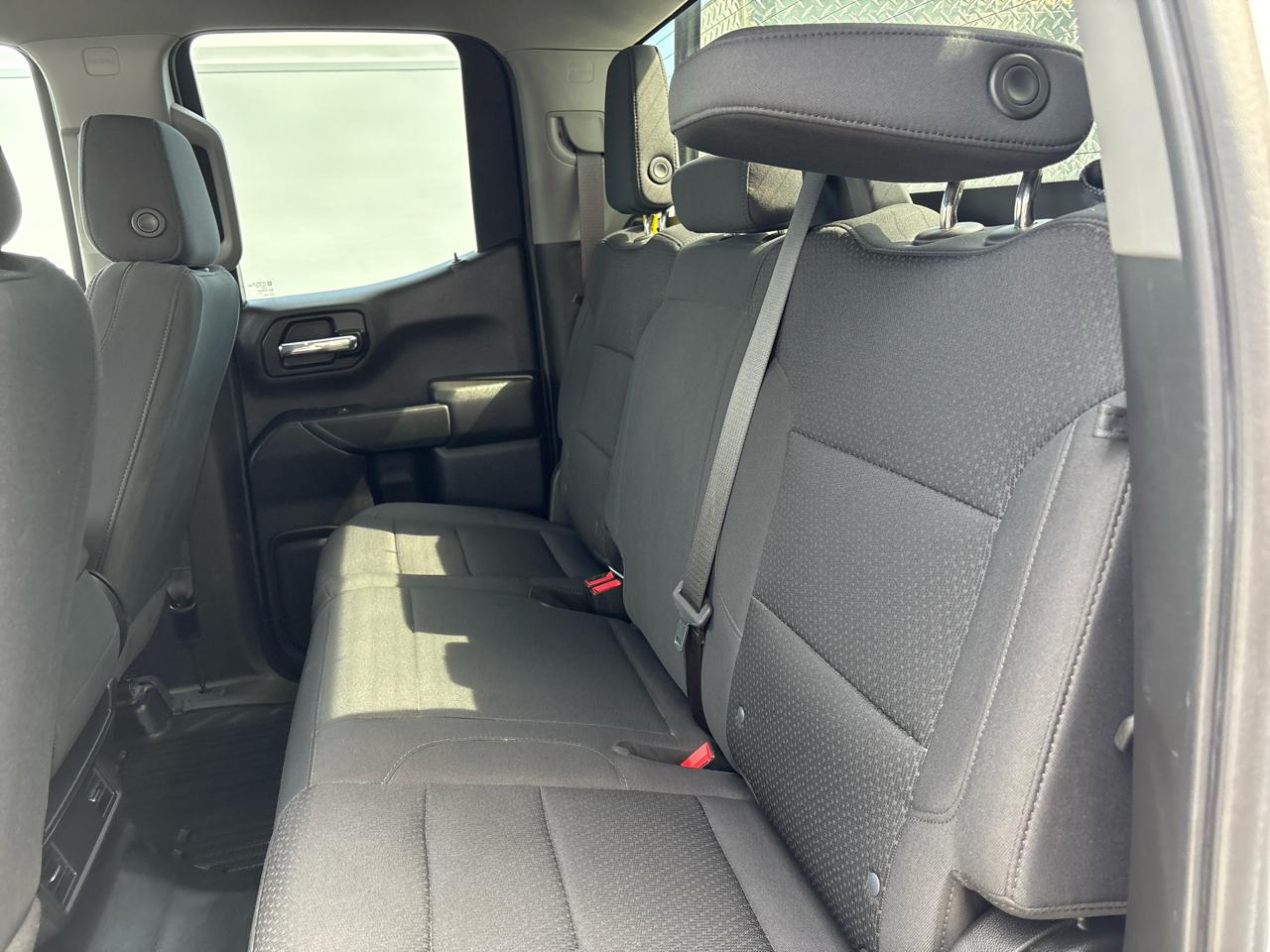 Chevrolet Silverado 1500 2WD Double Cab 147" Work Truck 2023