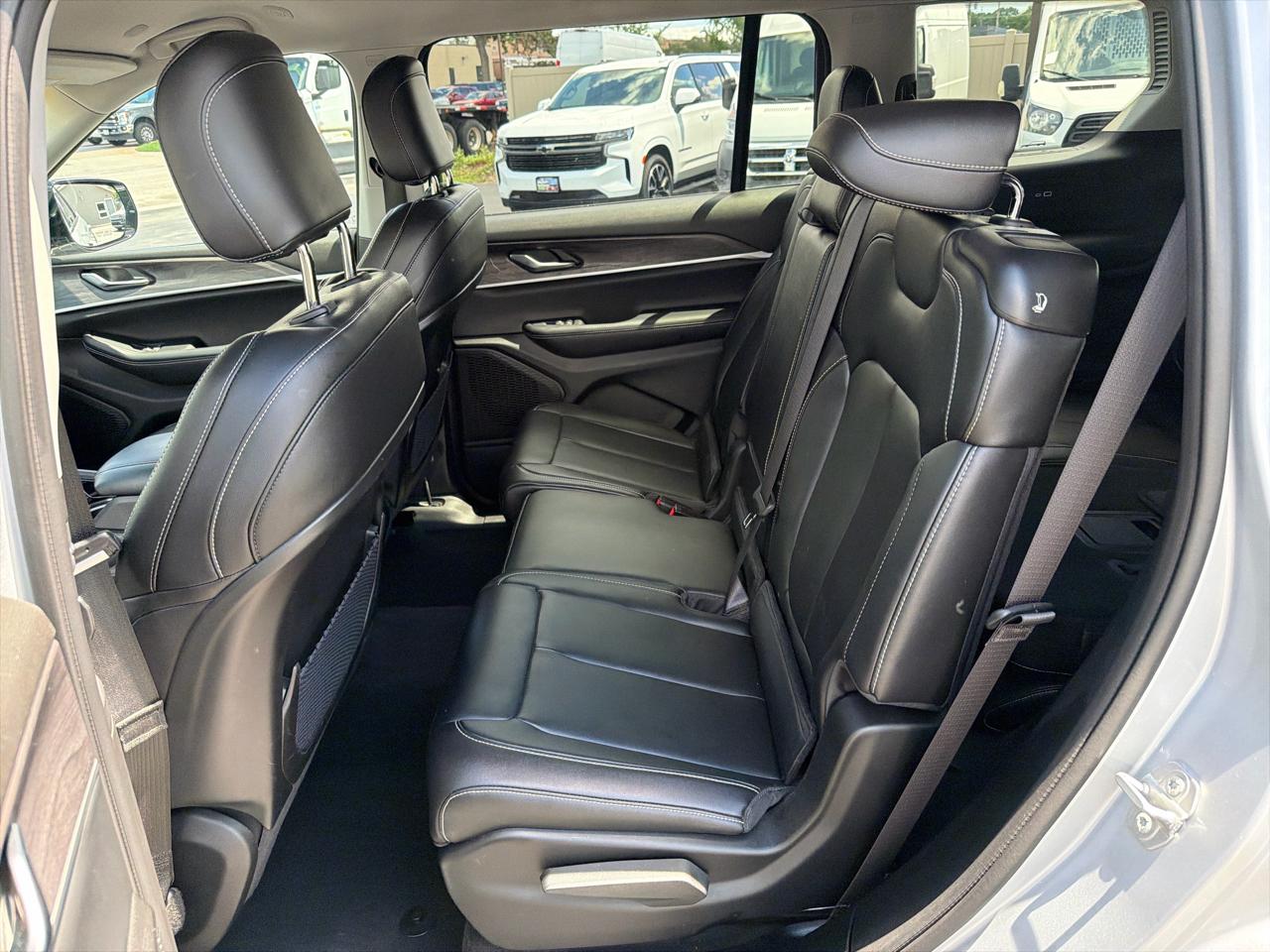 Jeep Grand Cherokee L Limited 4x4 2023