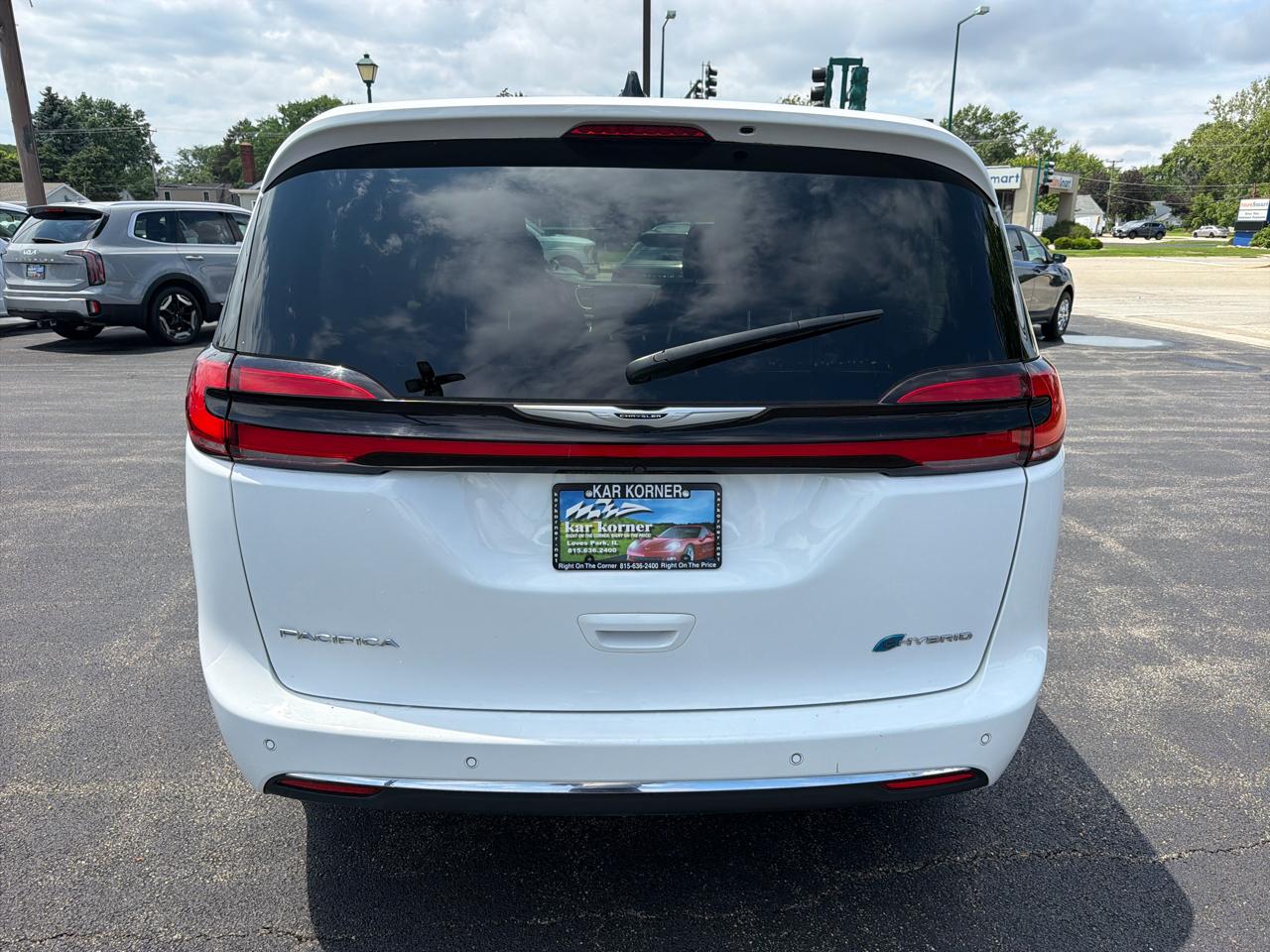 Chrysler Pacifica Hybrid Limited FWD 2023