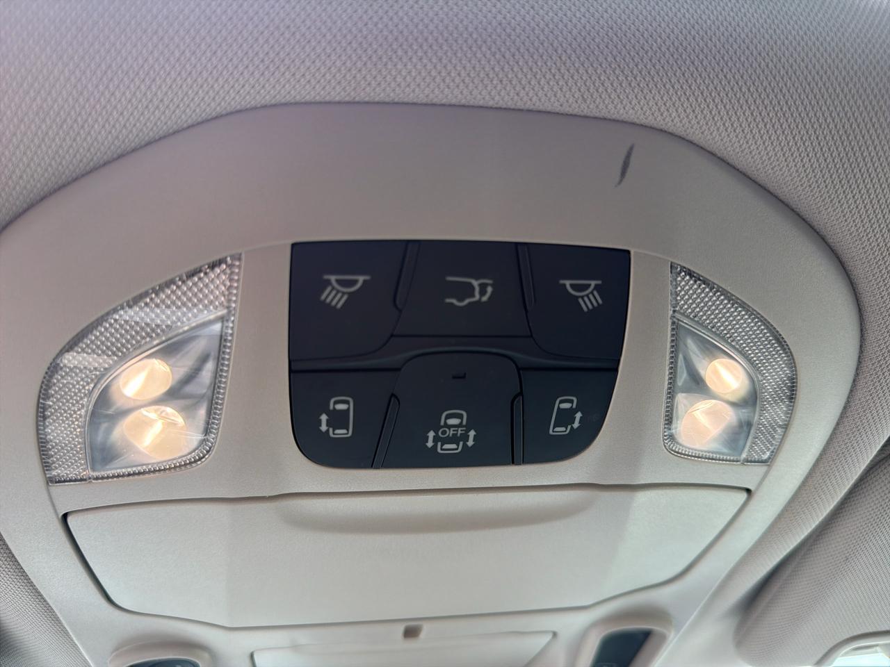Chrysler Pacifica Hybrid Limited FWD 2023