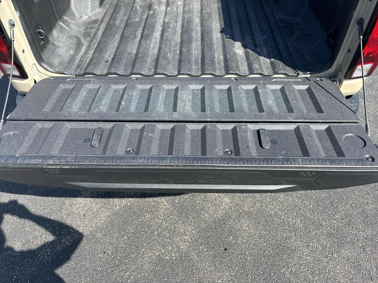 Chevrolet Colorado 4WD Crew Cab Trail Boss 2023