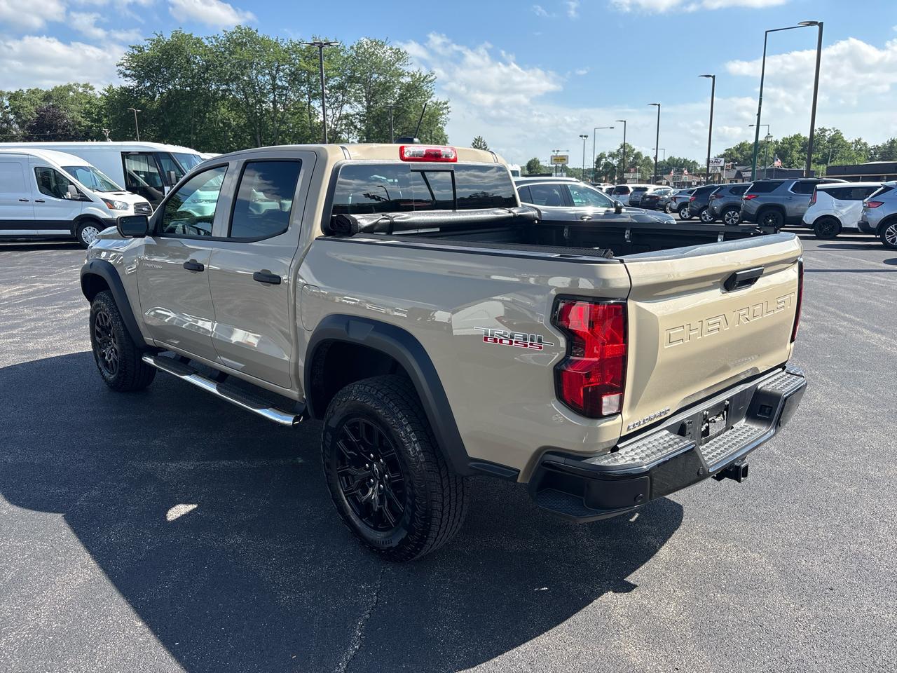 Chevrolet Colorado 4WD Crew Cab Trail Boss 2023