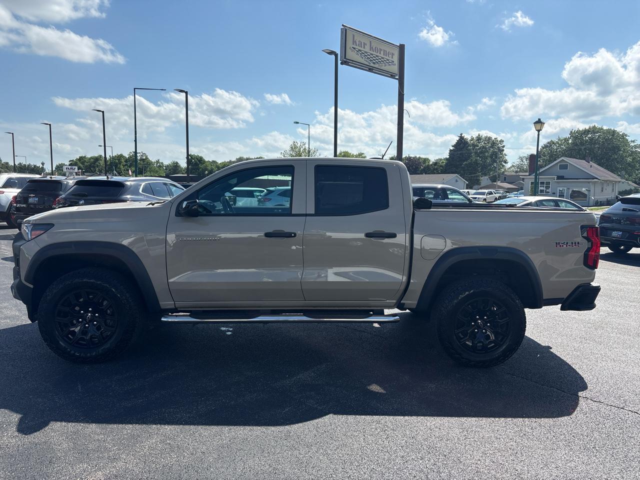 Chevrolet Colorado 4WD Crew Cab Trail Boss 2023