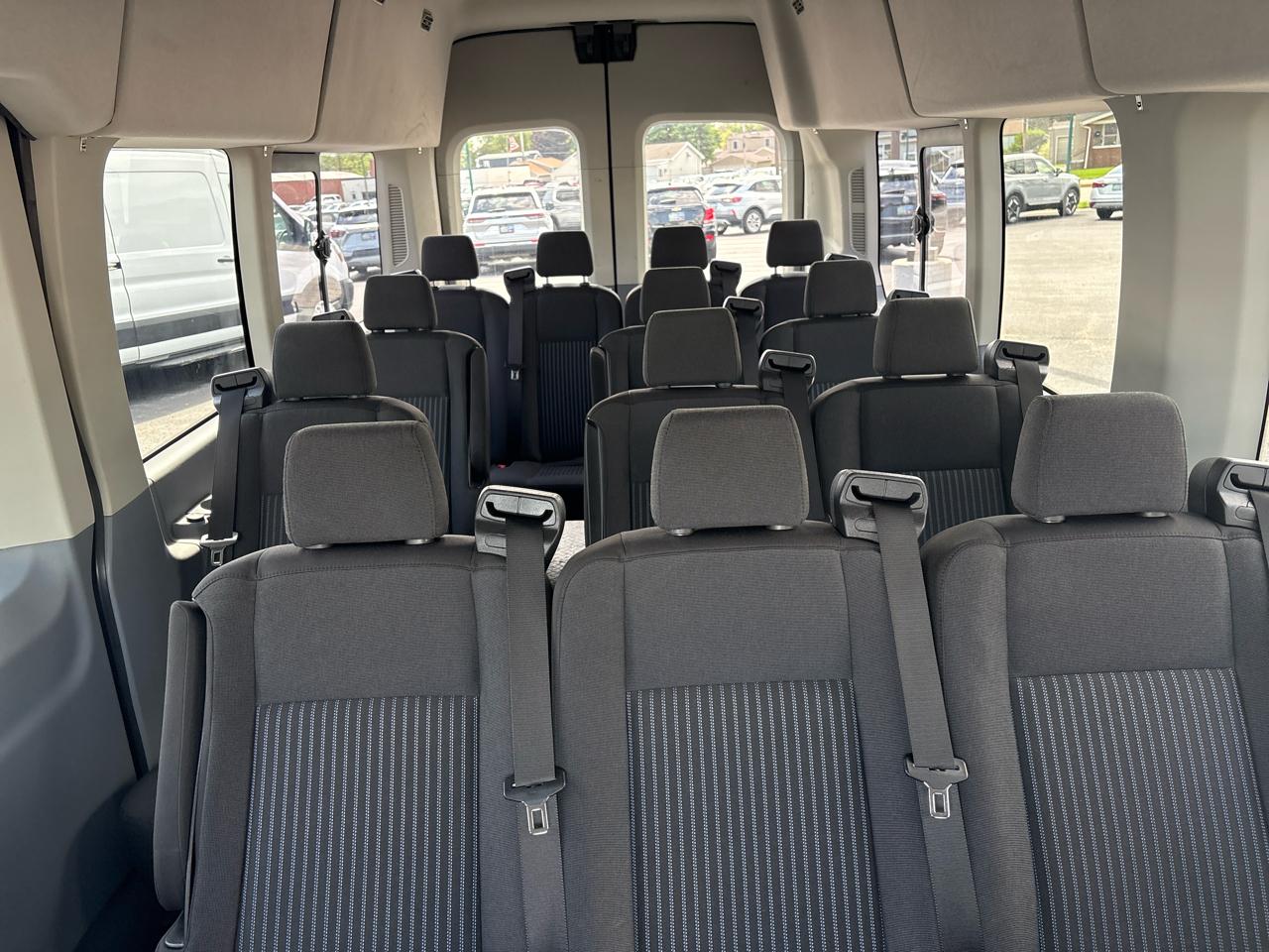 Ford Transit Passenger Wagon T-350 148" EL High Roof XLT Sliding RH Dr DRW 2018