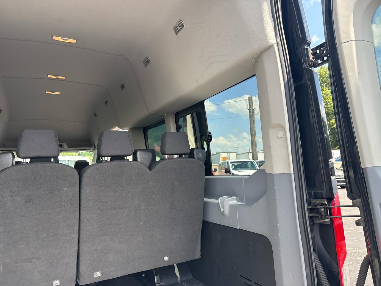 Ford Transit Passenger Wagon T-350 148" EL High Roof XLT Sliding RH Dr DRW 2018