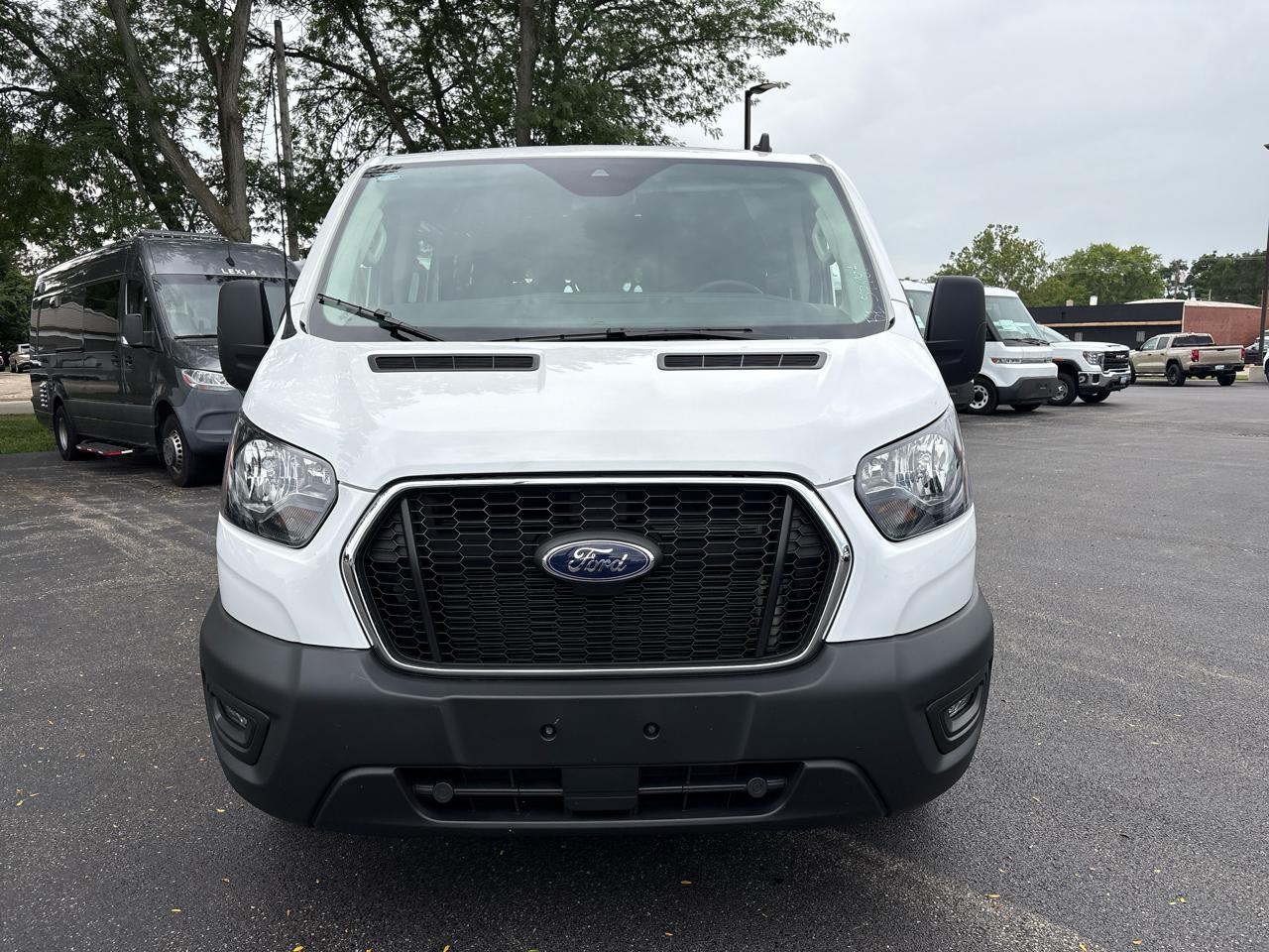Ford Transit Cargo Van T-250 130" Low Rf 9070 GVWR RWD 2025