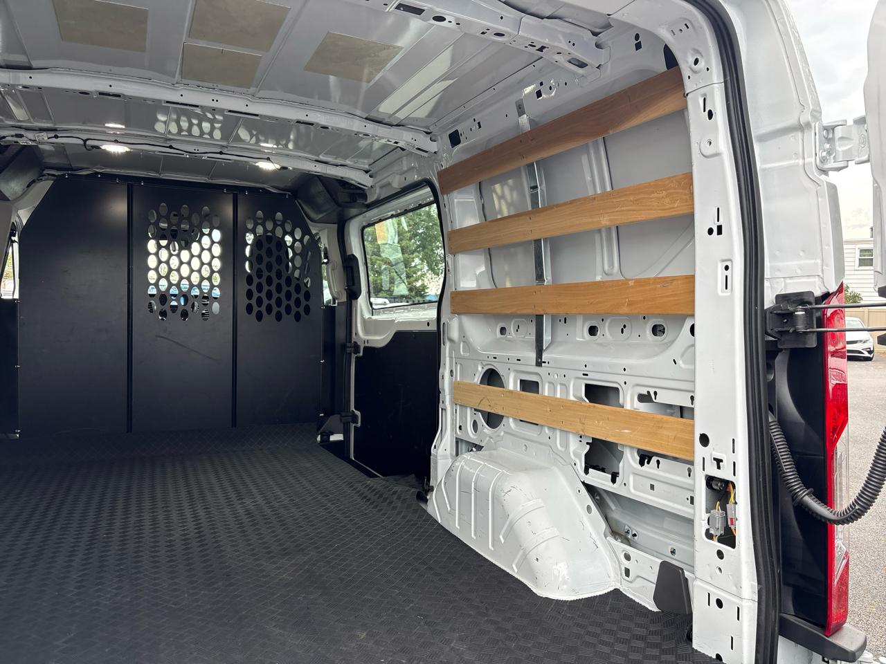 Ford Transit Cargo Van T-250 130" Low Rf 9070 GVWR RWD 2025