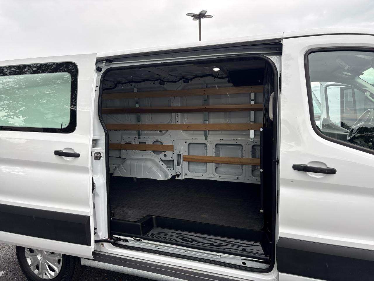 Ford Transit Cargo Van T-250 130" Low Rf 9070 GVWR RWD 2025