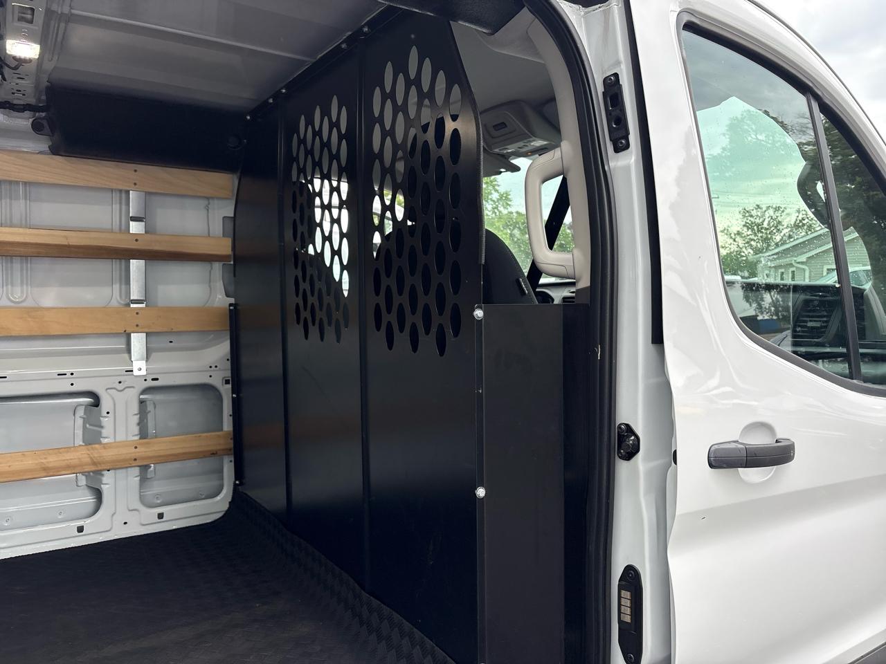 Ford Transit Cargo Van T-250 130" Low Rf 9070 GVWR RWD 2025