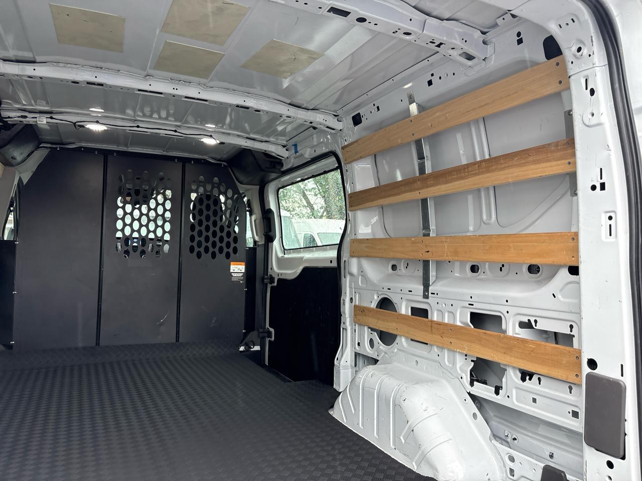 Ford Transit Cargo Van T-250 130" Low Rf 9070 GVWR RWD 2025