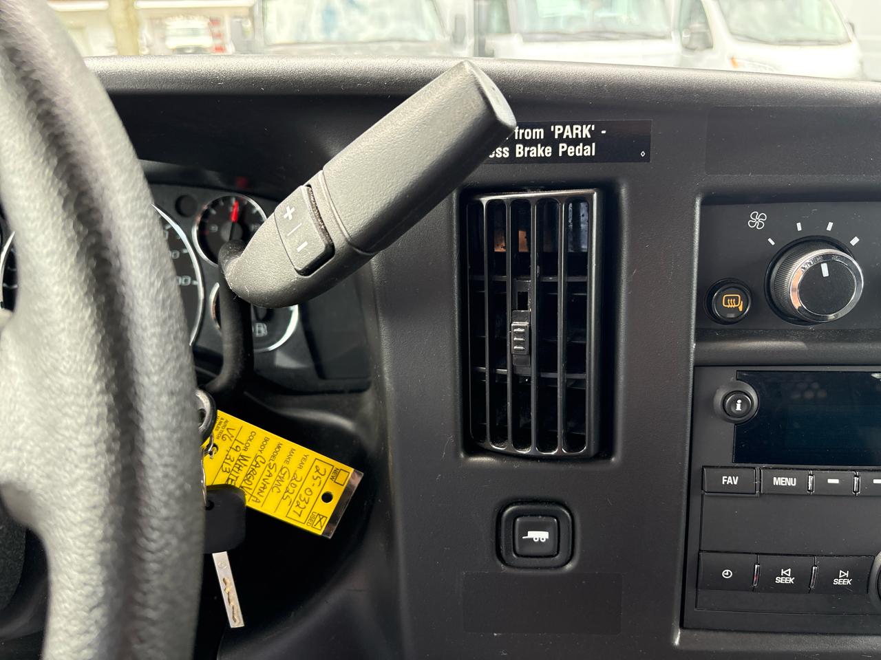 GMC Savana Cargo Van RWD 2500 135" 2025