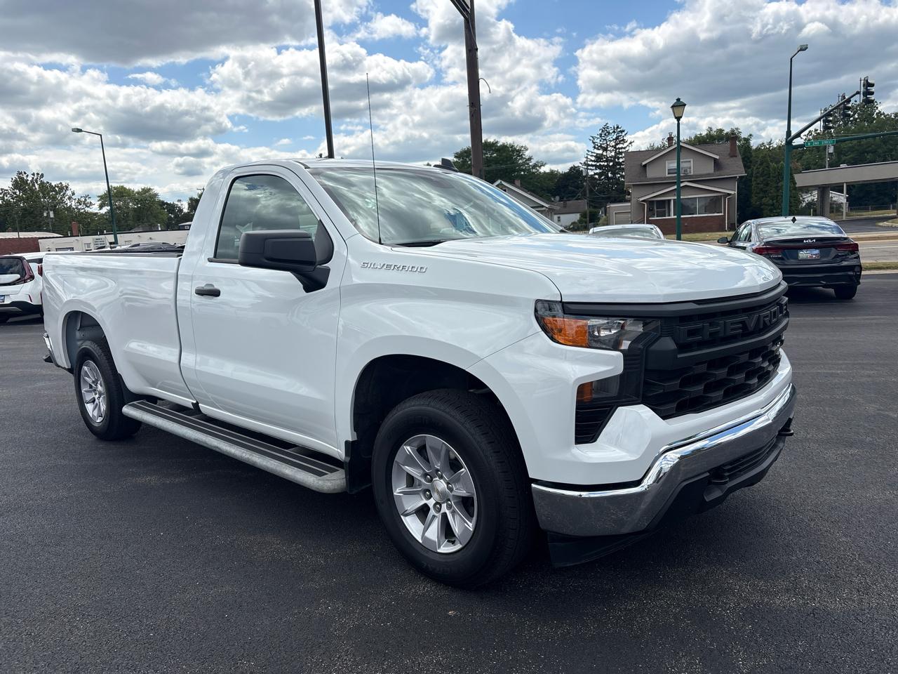 Chevrolet Silverado 1500 2WD Reg Cab 140" Work Truck 2025