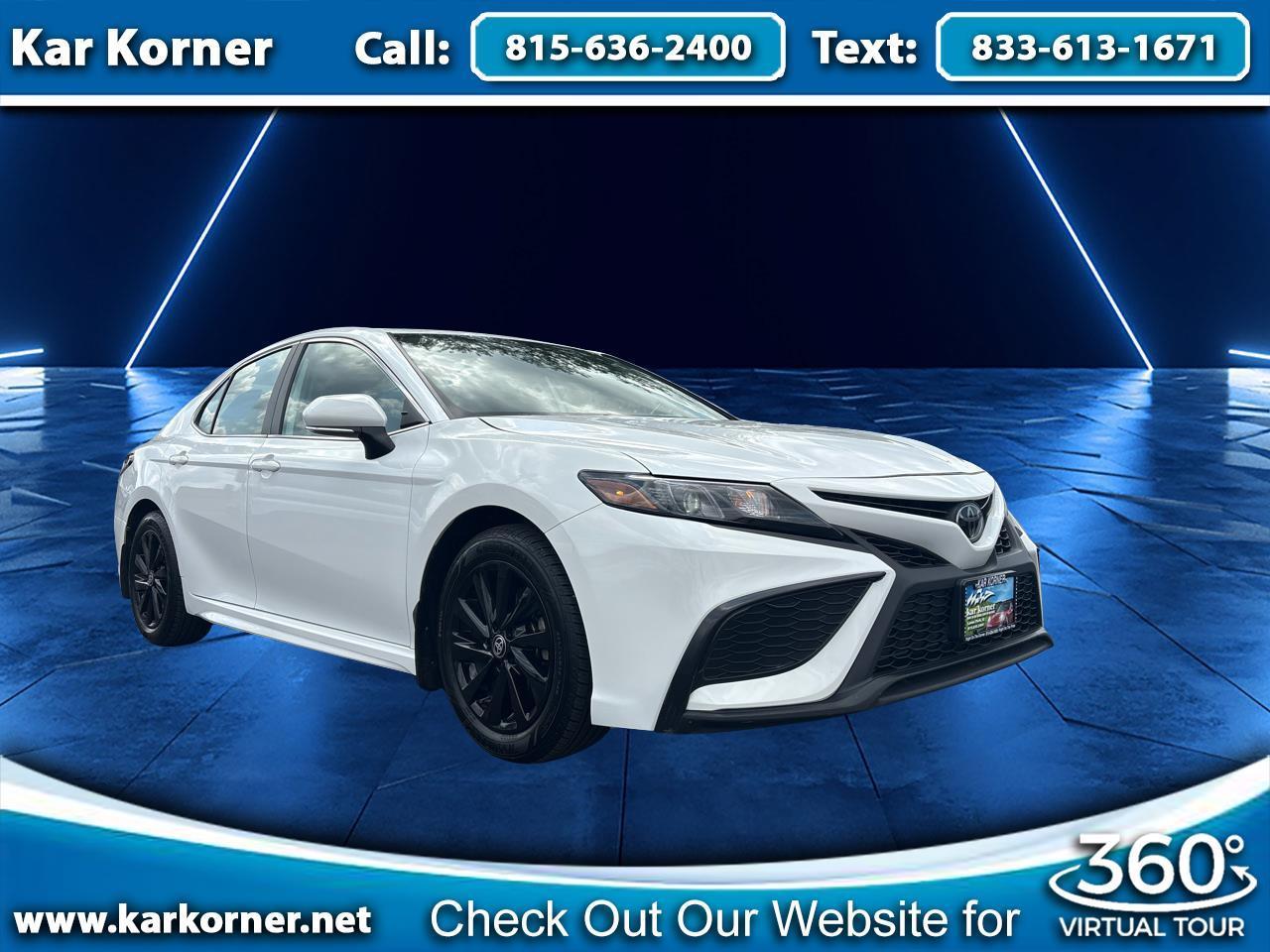 Toyota Camry SE Auto (Natl) 2024