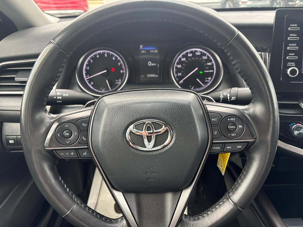 Toyota Camry SE Auto (Natl) 2024