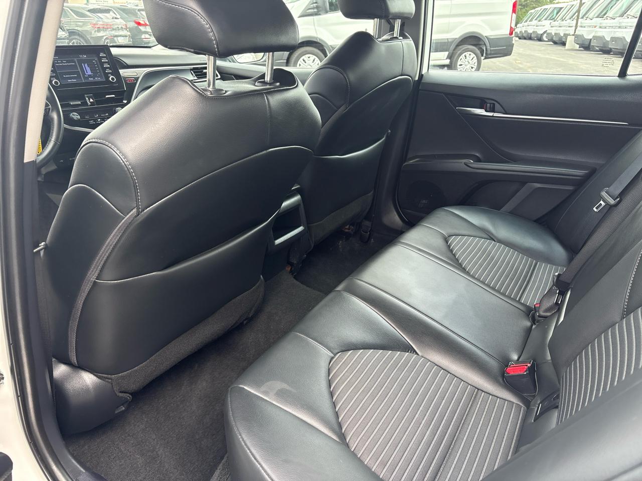 Toyota Camry SE Auto (Natl) 2024