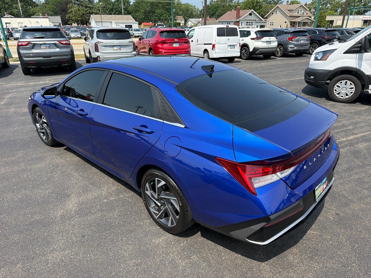 Hyundai Elantra SEL IVT 2024