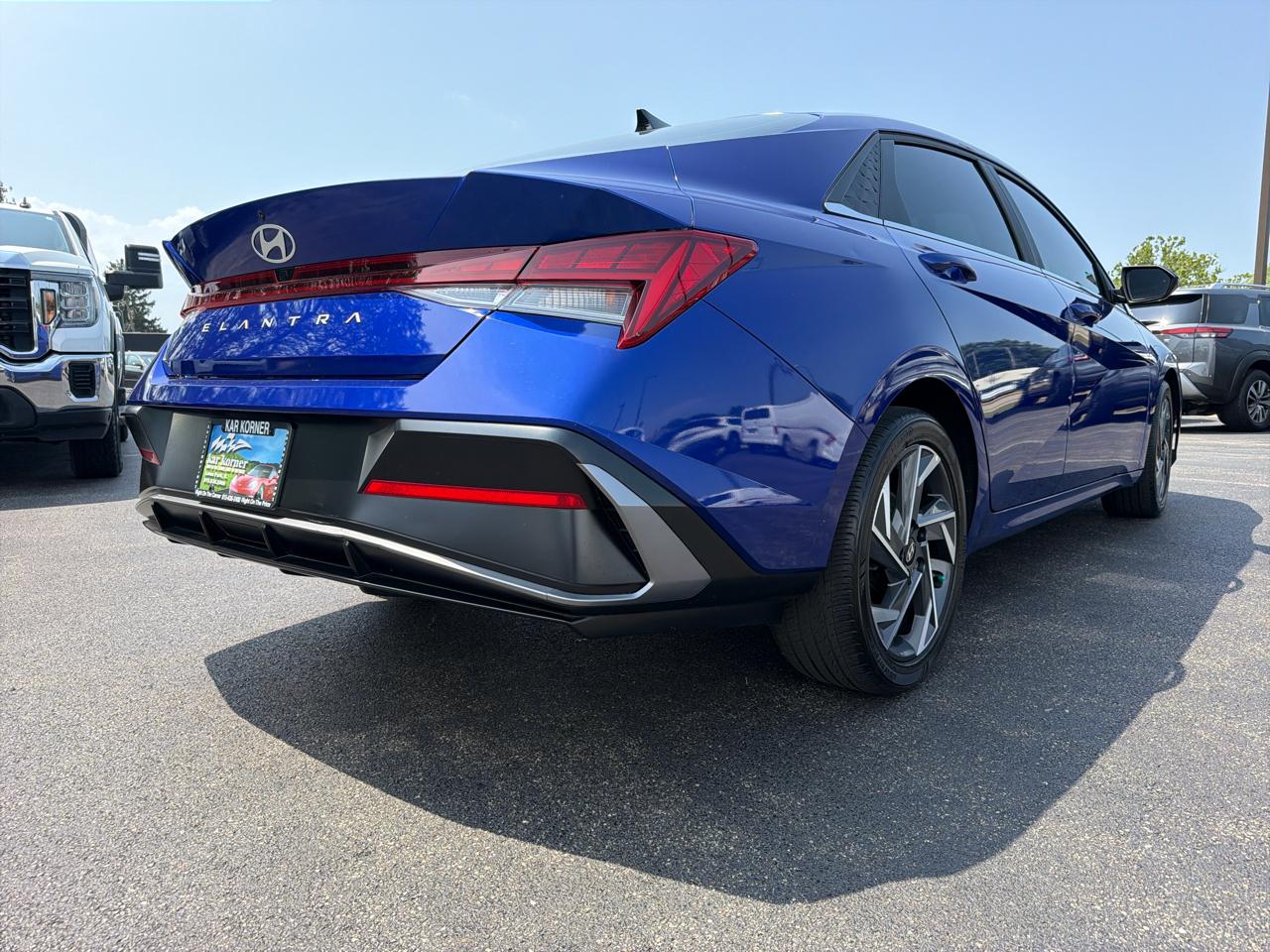 Hyundai Elantra SEL IVT 2024